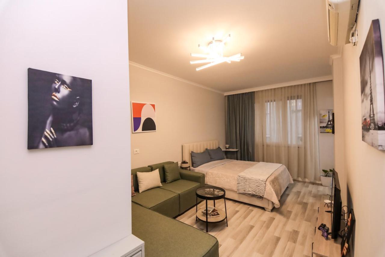 Nazari Apartment 2 Tirana Bagian luar foto
