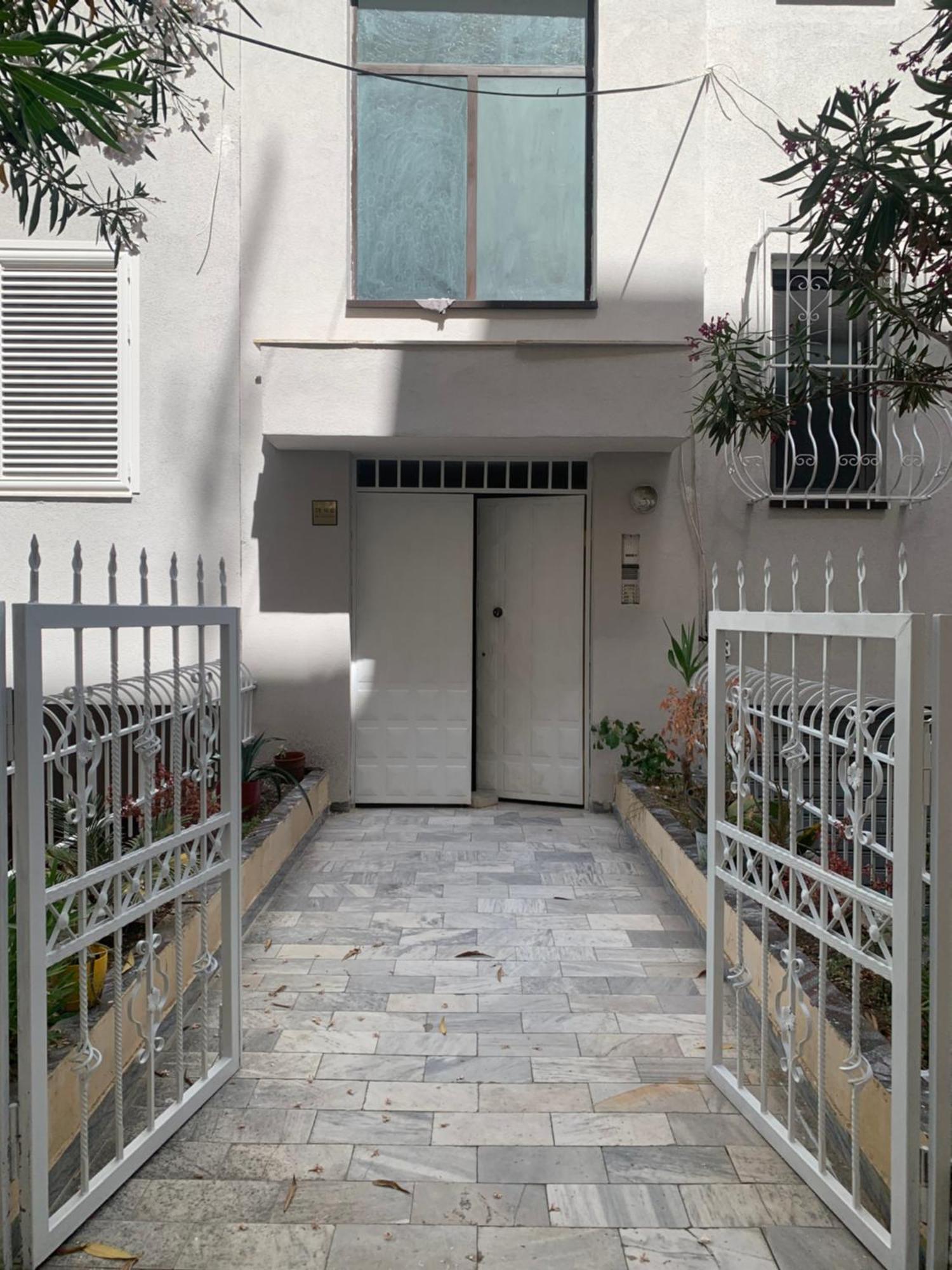 Nazari Apartment 2 Tirana Bagian luar foto